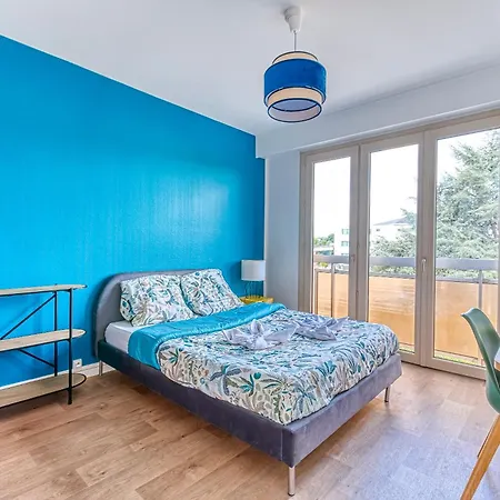 Le 8eme Art - 4 Chambres, Grand Espace, Balcon & Parking Gratuit Inclus * Ανζέρ