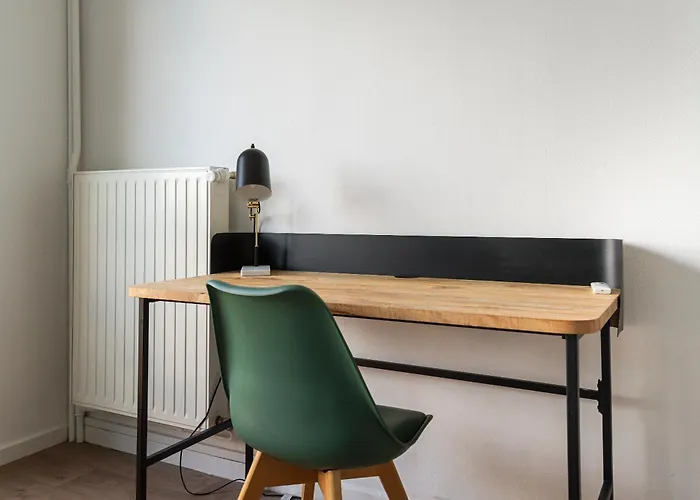 Le 8ème Art - 4 Chambres, Grand Espace, Balcon&parking Gratuit Inclus * Angers