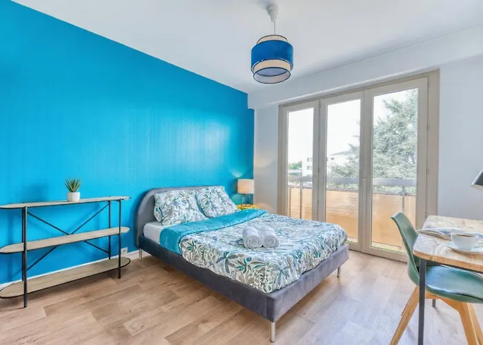 Appartamento Le 8ème Art - 4 Chambres, Grand Espace, Balcon&parking Gratuit Inclus